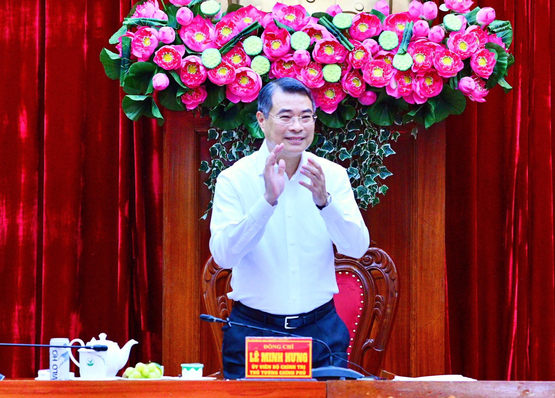 នាយករដ្ឋមន្ត្រីលោក ឡេ មិញ ហ៊ឹង៖ វិញឡុង ចាំបាច់ត្រូវផ្លាស់ប្តូរការត្រិះរិះ បង្កើតគំរូកំណើនថ្មី